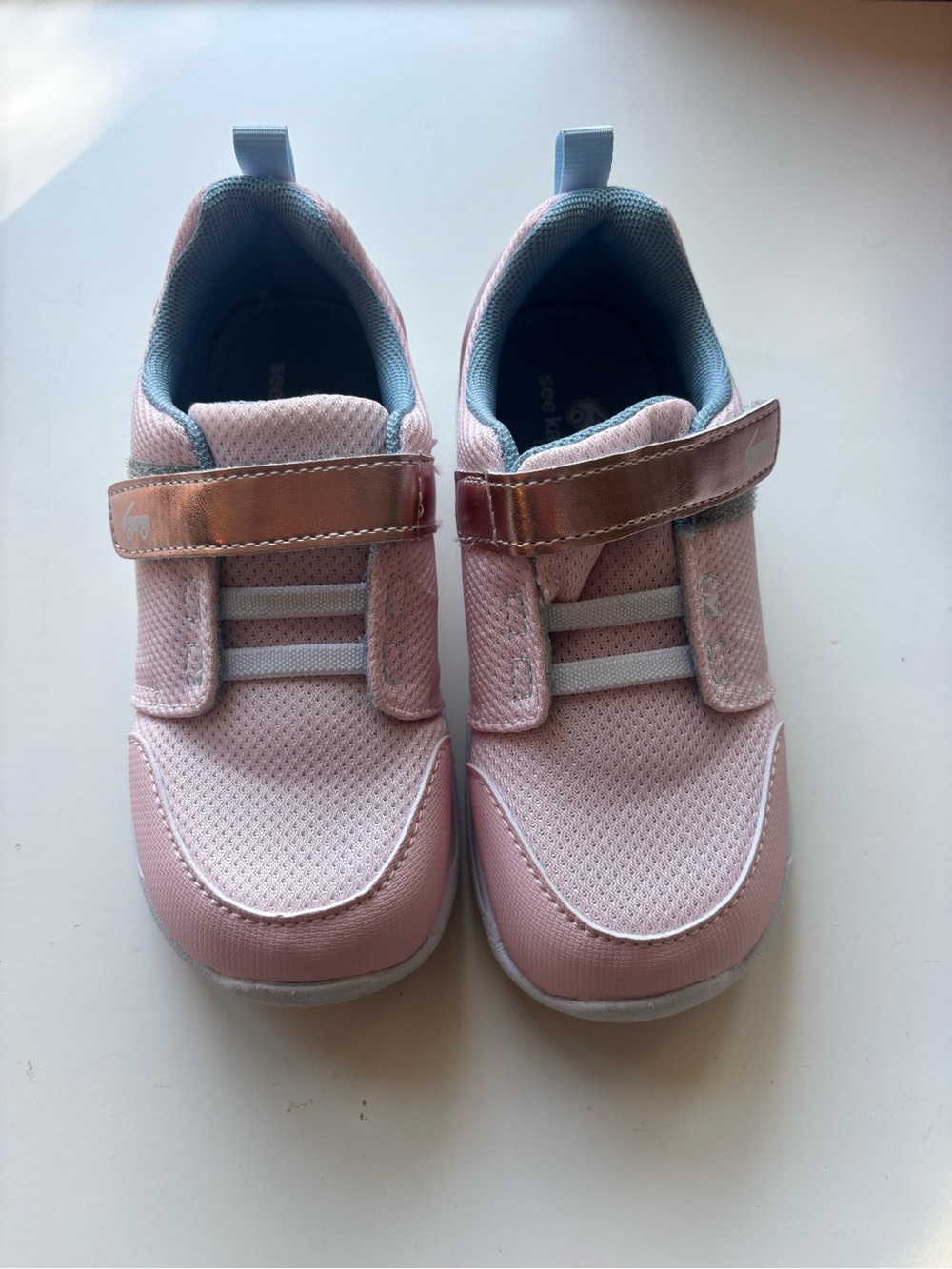 Kids see Kai run pink Velcro sneaker